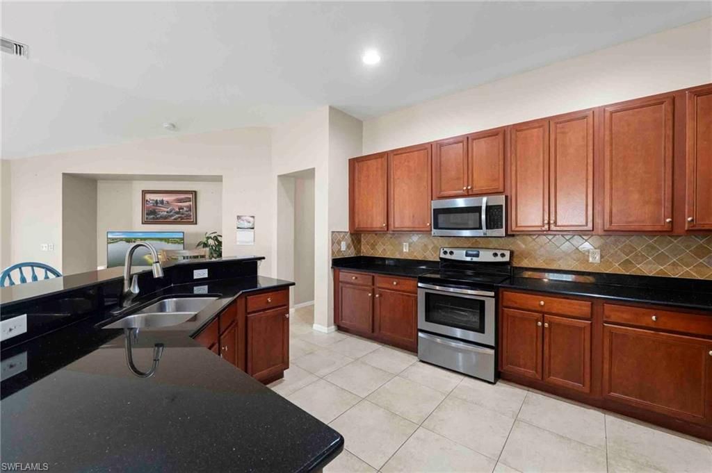 8031 Liriope Loop , Lehigh Acres, FL 33972 Photo