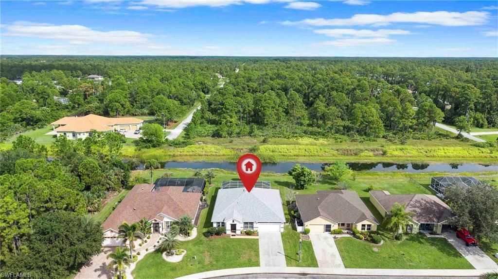 8031 Liriope Loop , Lehigh Acres, FL 33972 Photo