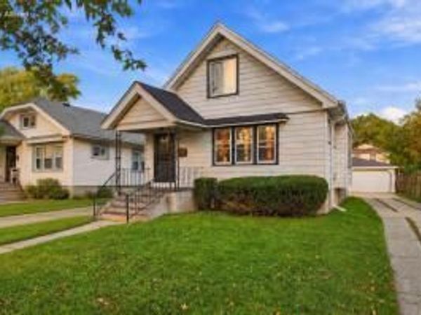 5076 N 47th STREET, Milwaukee, WI 53218