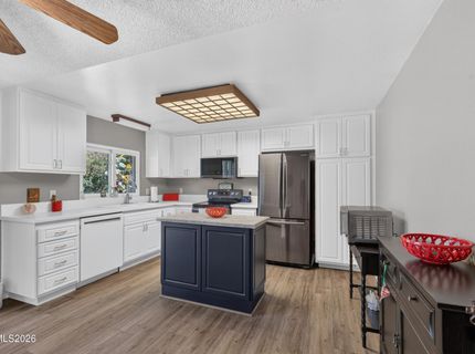 1450 Ridgeland Drive, Sparks, NV 89434 Photo
