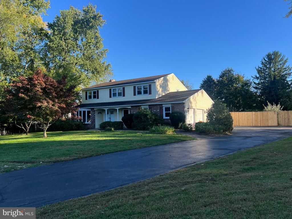 51 TEMPLE DRIVE, RICHBORO, PA 18954