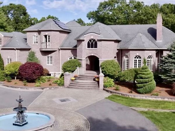 2900 Amaral Way, Dighton, MA 02715