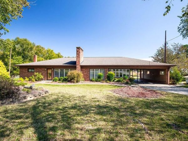5748 Tom Hill Road , Archdale, NC 27263