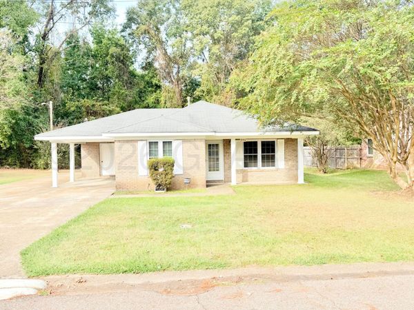 294 Madeira Drive, Columbus, MS 39702