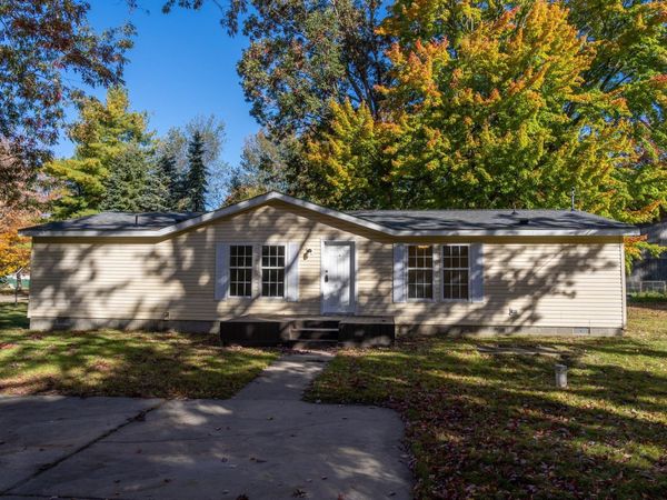 6916 Danes Drive, Houghton Lake, MI 48629