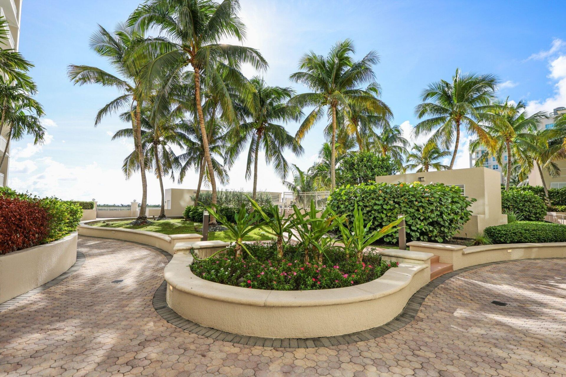 450 N Federal Highway, Unit 903, Boynton Beach, FL 33435 Photo