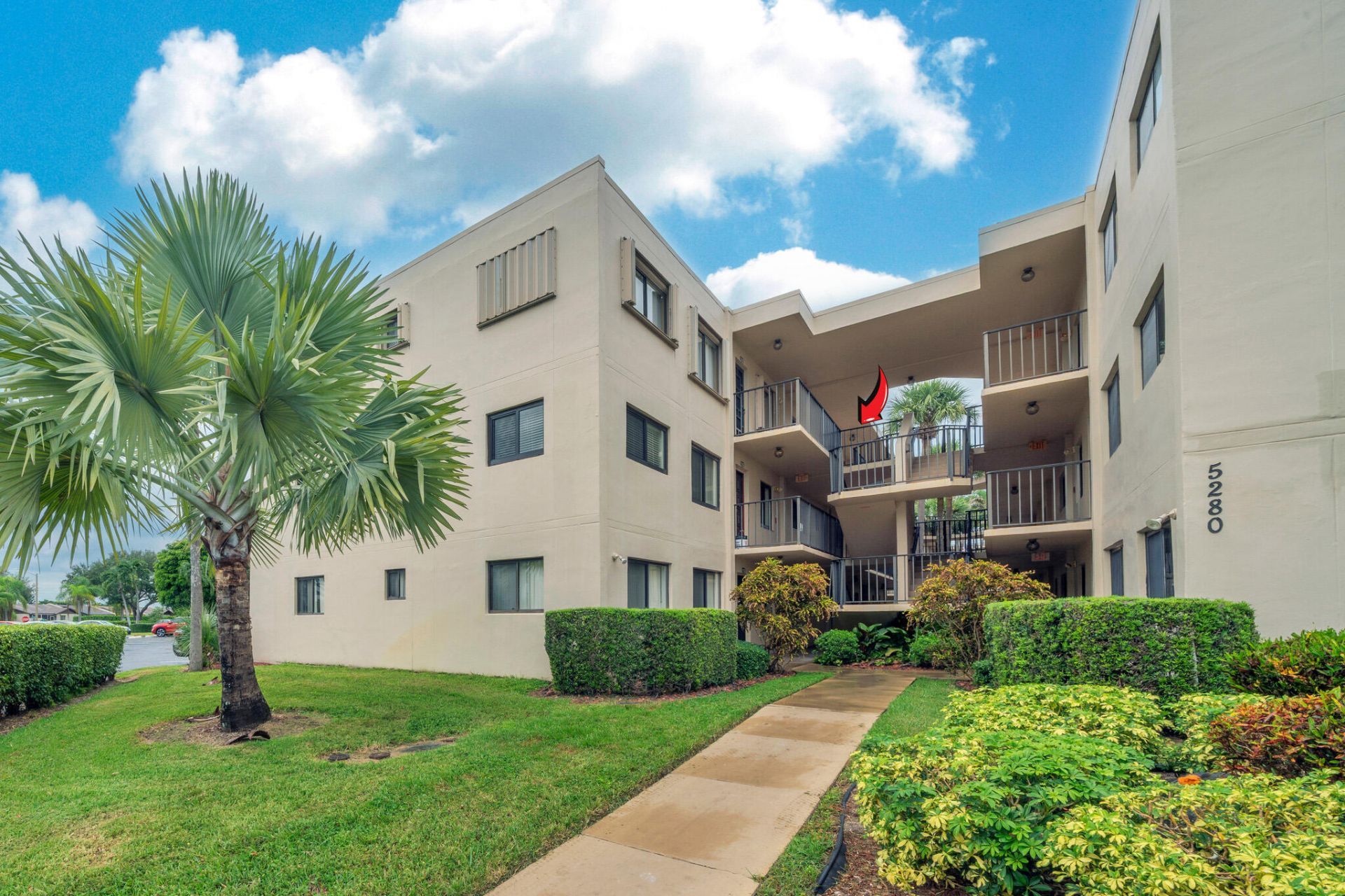 5280 Las Verdes Circle, Unit 320, Delray Beach, FL 33484 Photo