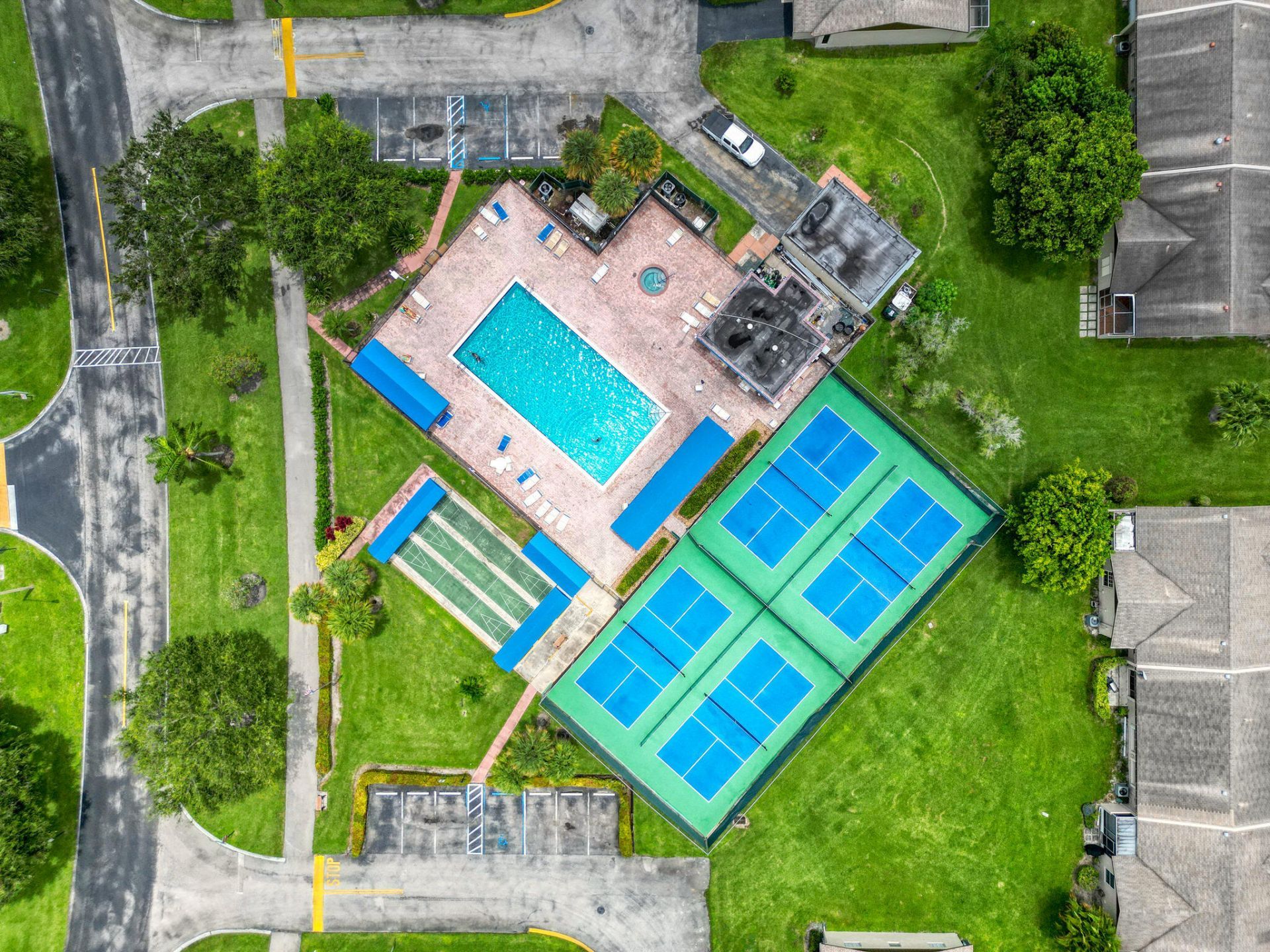 5280 Las Verdes Circle, Unit 320, Delray Beach, FL 33484 Photo