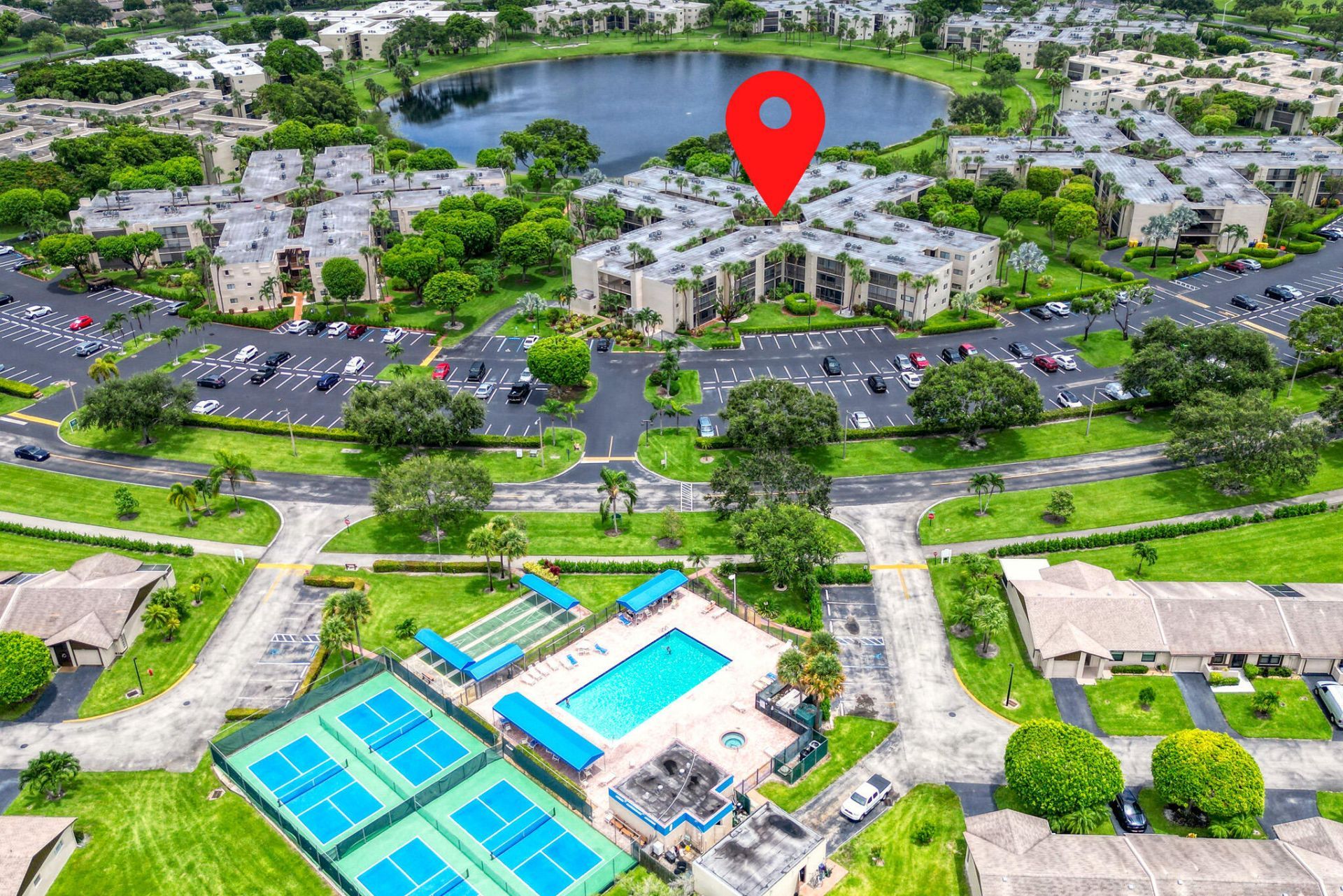 5280 Las Verdes Circle, Unit 320, Delray Beach, FL 33484 Photo