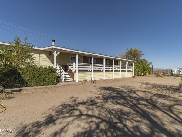 32 Wild Peach Lane, Wellington, NV 89444