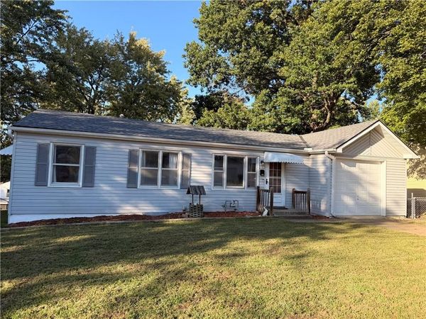 504 W 38TH Street, Independence, MO 64050