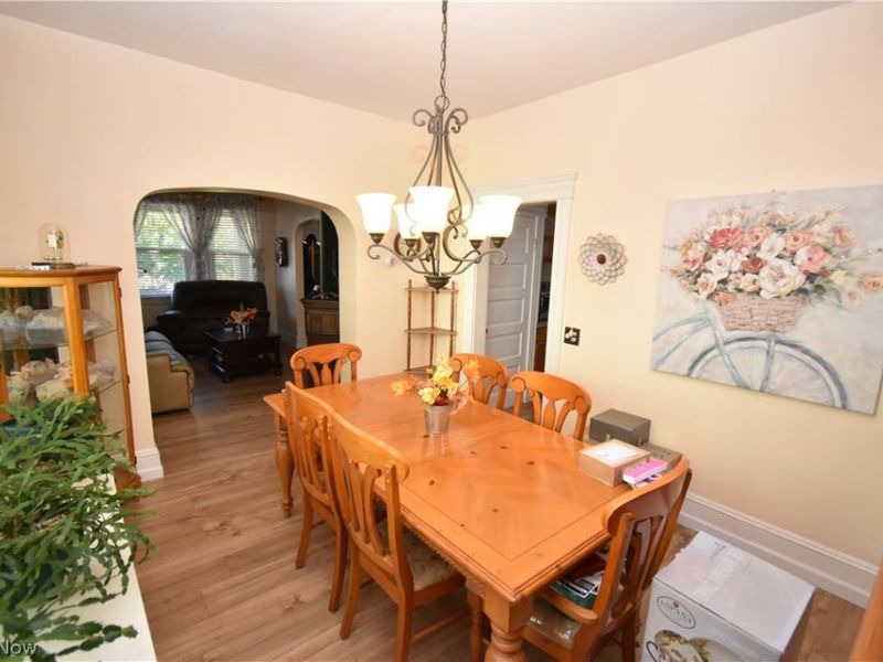 3923 Robert Avenue, Cleveland, OH 44109 Photo 12