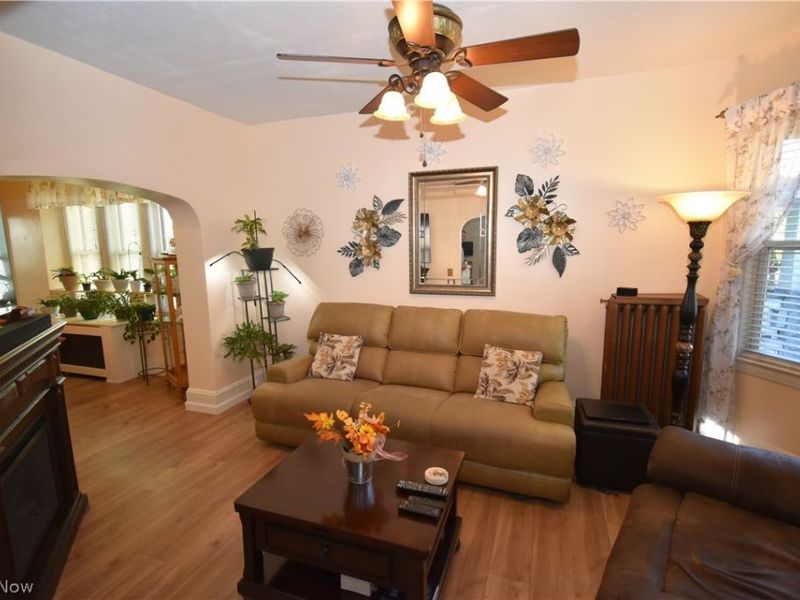 3923 Robert Avenue, Cleveland, OH 44109 Photo 16