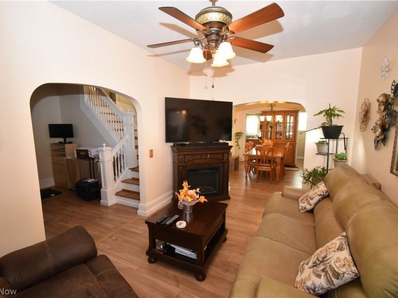 3923 Robert Avenue, Cleveland, OH 44109 Photo 18