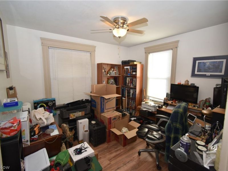 3923 Robert Avenue, Cleveland, OH 44109 Photo 23