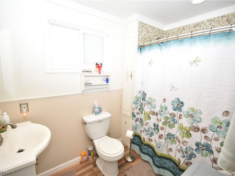 3923 Robert Avenue, Cleveland, OH 44109 Photo 26