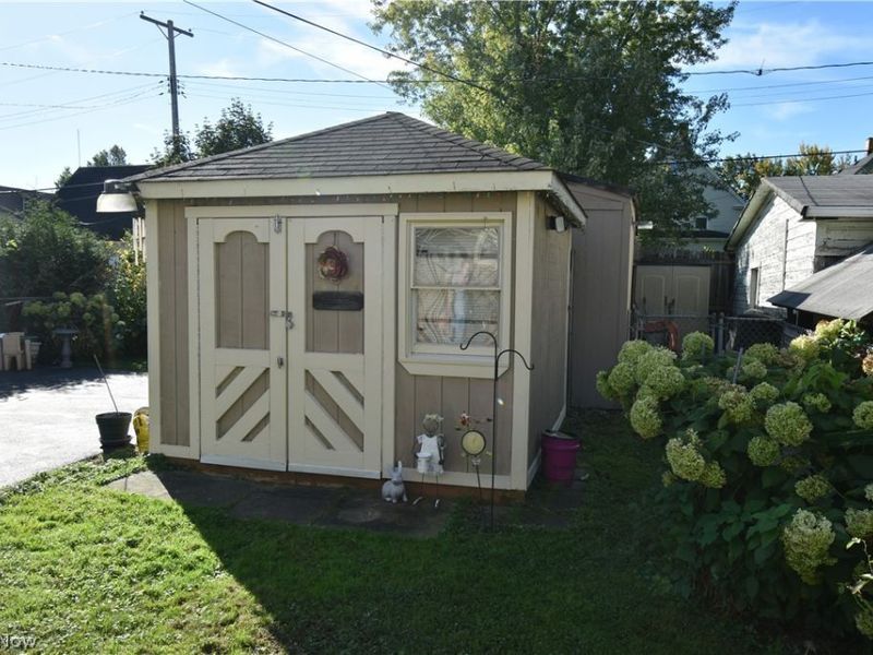3923 Robert Avenue, Cleveland, OH 44109 Photo 43