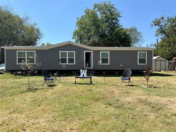 802 Lincoln Street, Campbell, TX 75422
