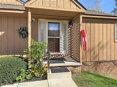 12352 Nantucket Drive, Unit 4, Green Oak Township, Mi 48178