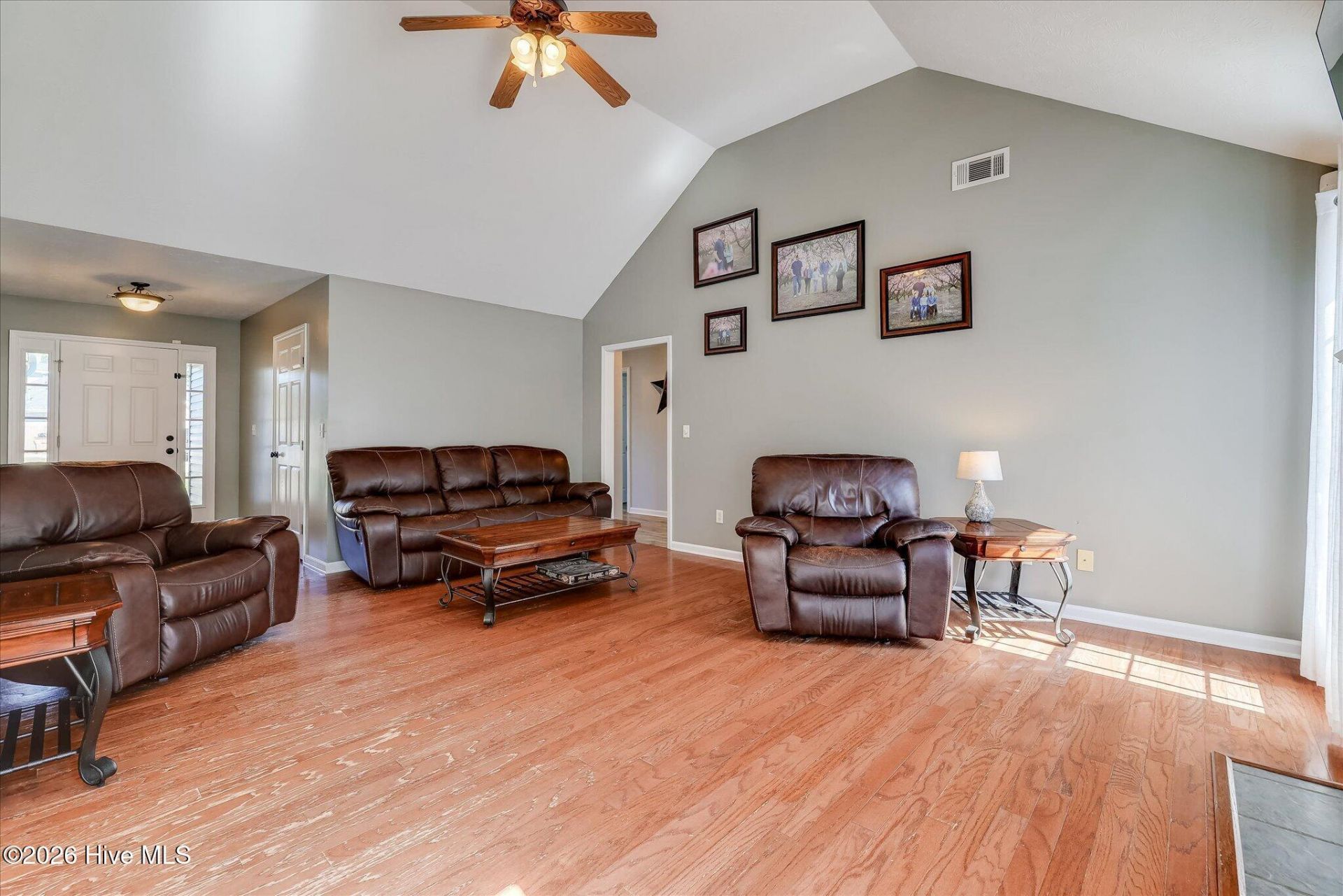 1138 Oxpens Road Photo 10