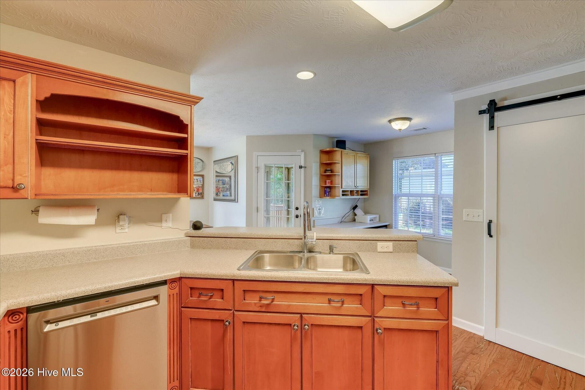 1138 Oxpens Road Photo 20