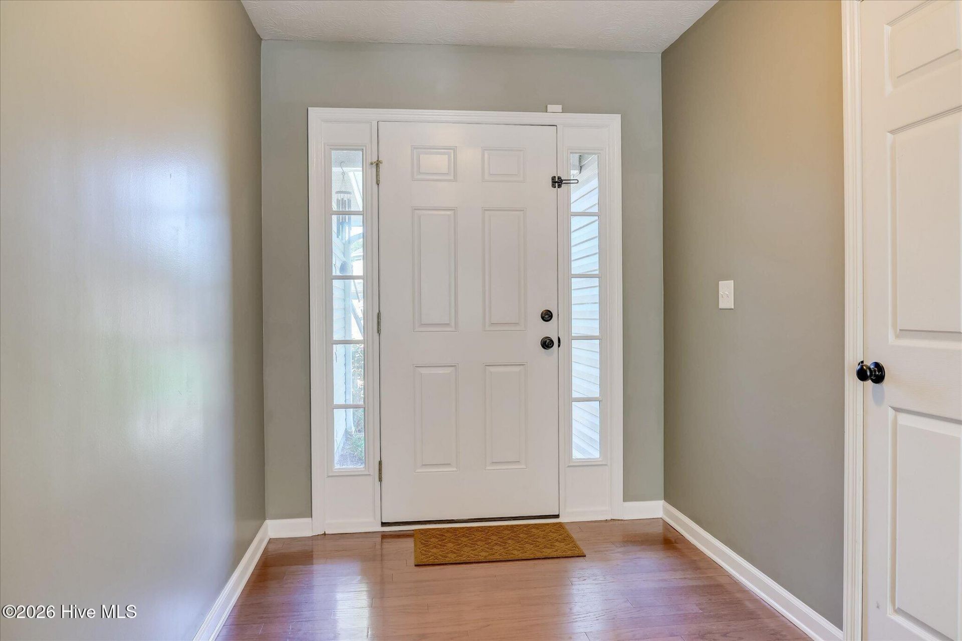 1138 Oxpens Road Photo 6