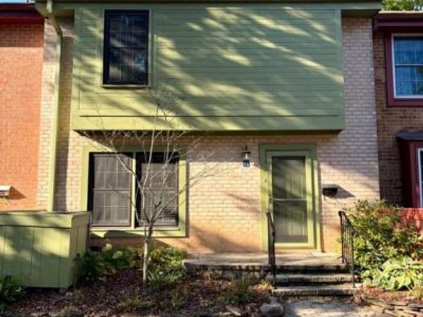 2156 GOLF COURSE DRIVE, RESTON, VA 20191