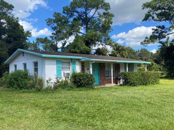 2141 B Road, Unit Cottage, Loxahatchee, FL 33470