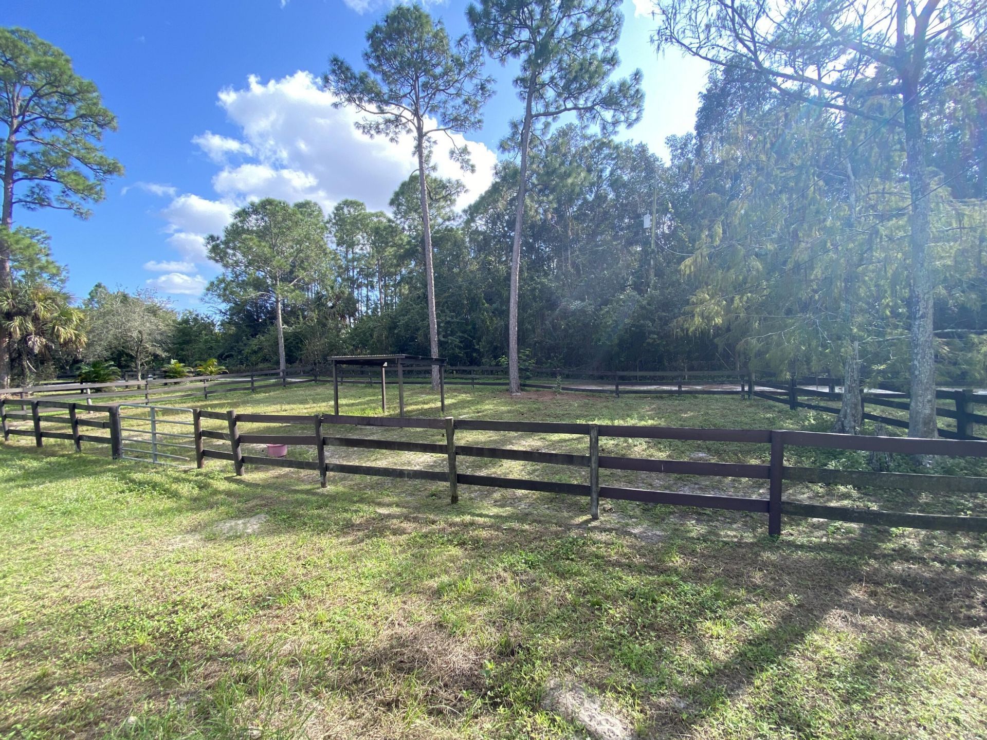 2141 B Road, Loxahatchee, FL 33470 Photo