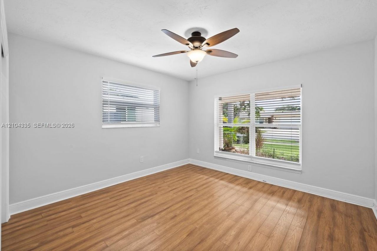 11031 NW 22nd St, Pembroke Pines, FL 33026 Photo