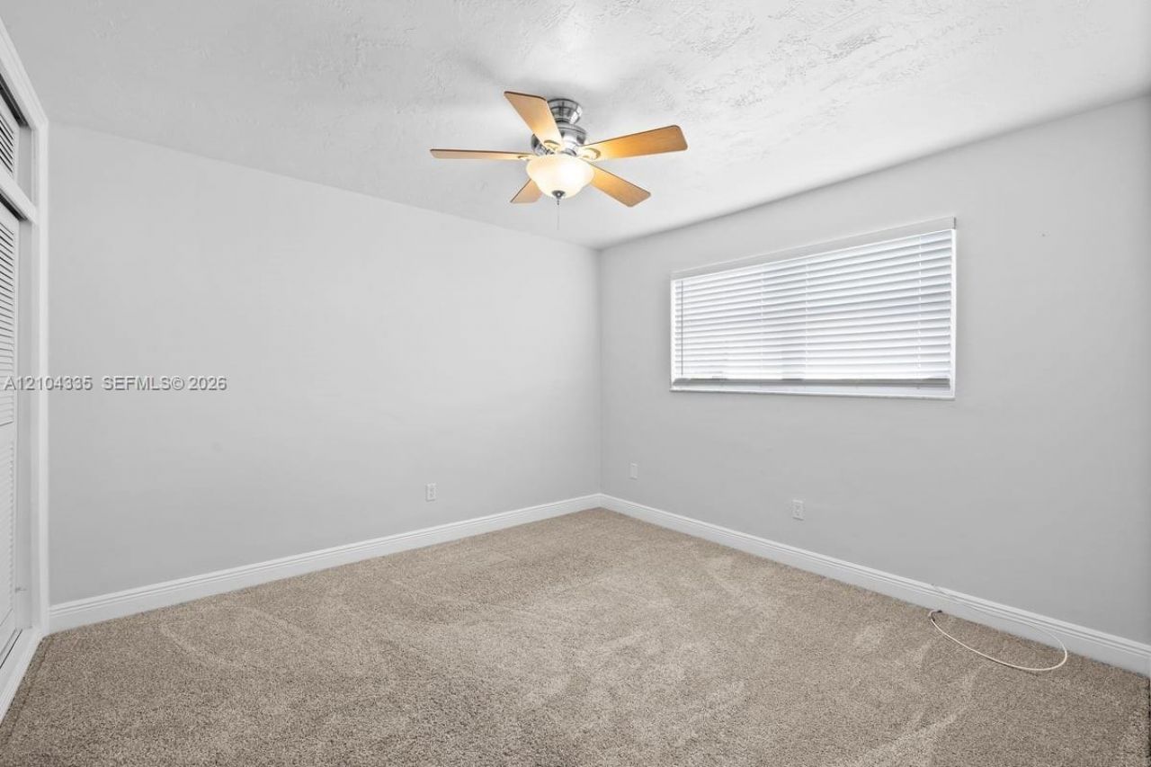 11031 NW 22nd St, Pembroke Pines, FL 33026 Photo