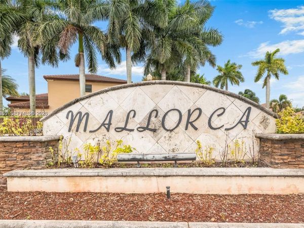 642 SE 37th Pl, Homestead, FL 33033