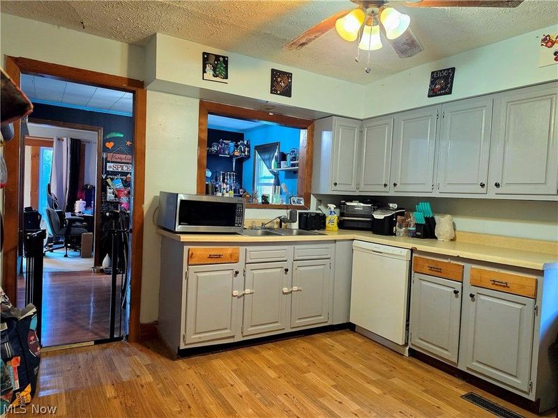 515 Wirt Street, Belpre, OH 45714 Photo 5