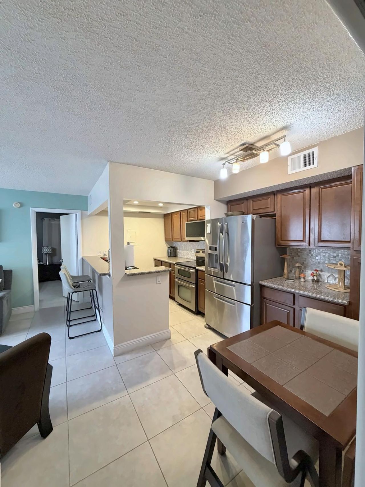 7069 Golf Colony Court, Unit 102, Lake Worth, FL 33467 Photo