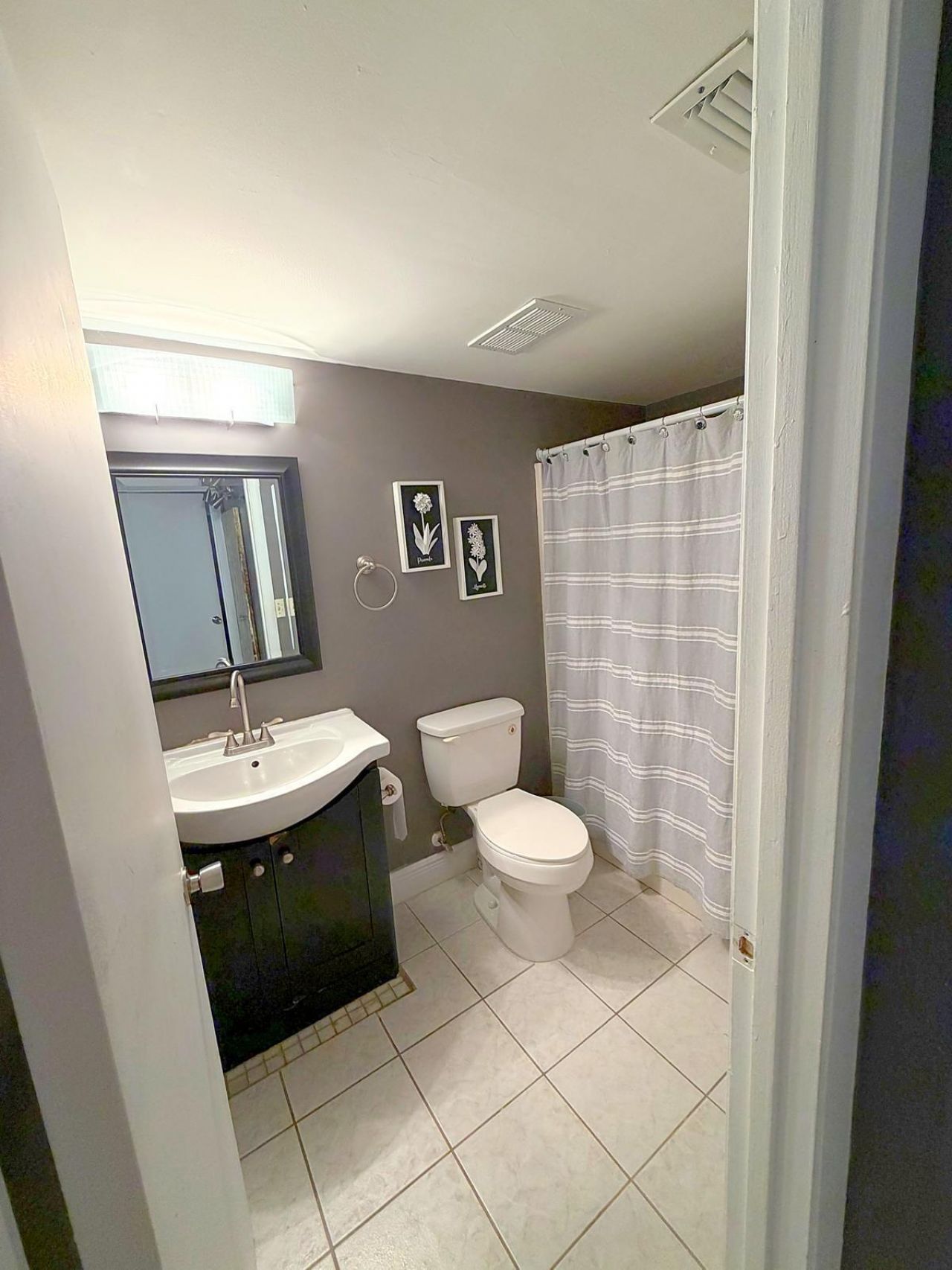 7069 Golf Colony Court, Unit 102, Lake Worth, FL 33467 Photo