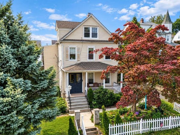 108 Soundview Street , Port Chester, NY 10573