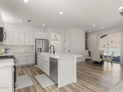 10566 Eagle Falls Way, Reno, NV 89521 Photo