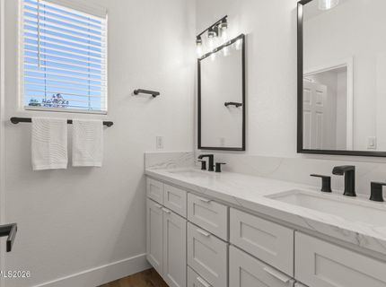 10566 Eagle Falls Way, Reno, NV 89521 Photo