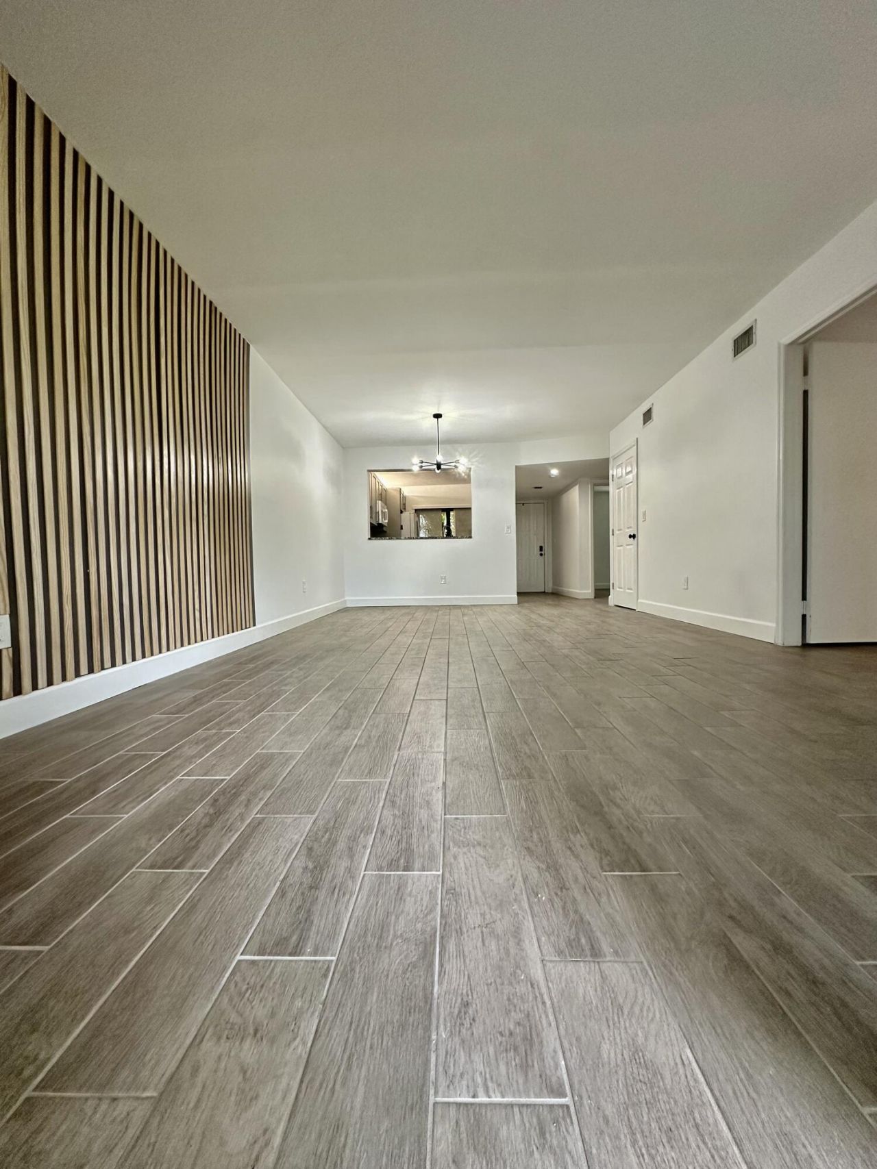 351 Club Circle, Unit 108, Boca Raton, FL 33487 Photo