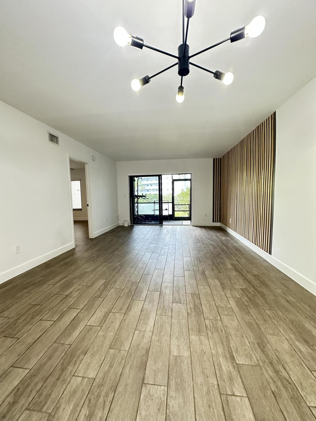351 Club Circle, Unit 108, Boca Raton, FL 33487 Photo