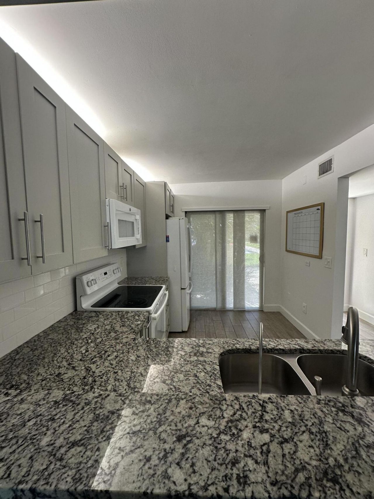 351 Club Circle, Unit 108, Boca Raton, FL 33487 Photo
