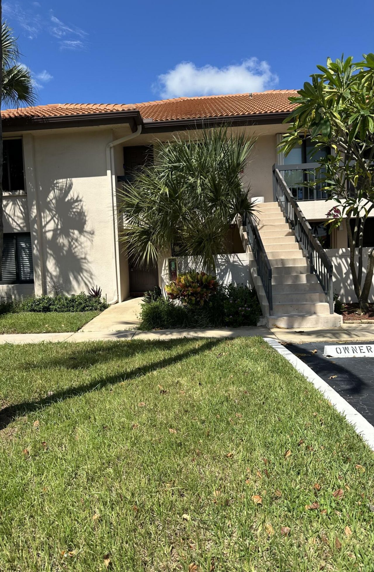 351 Club Circle, Unit 108, Boca Raton, FL 33487 Photo