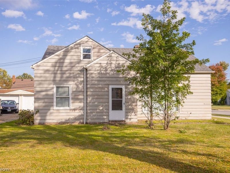 3991 Wendy Drive, Cleveland, OH 44122 Photo 1