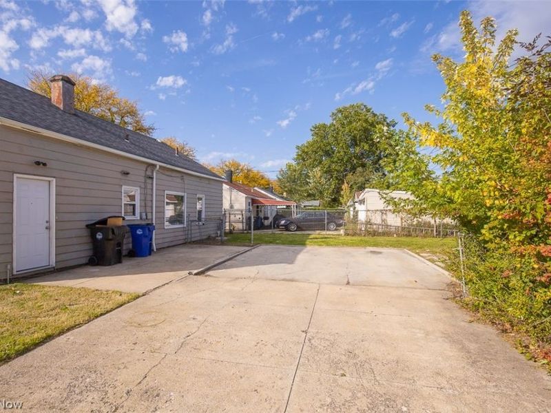 3991 Wendy Drive, Cleveland, OH 44122 Photo 24