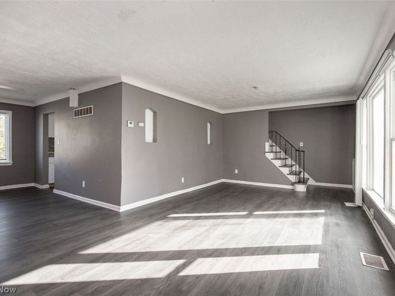 3991 Wendy Drive, Cleveland, OH 44122 Photo 5