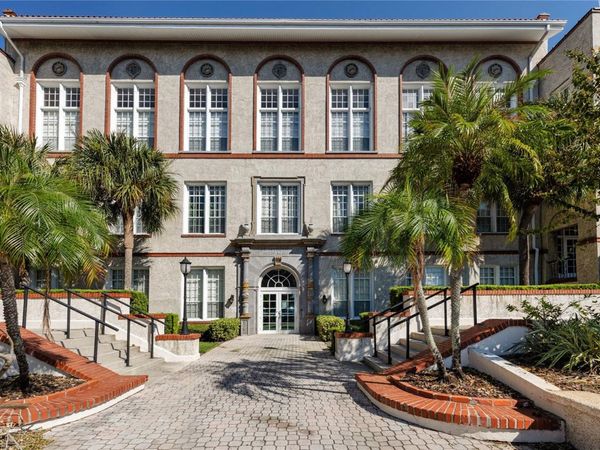 701 MIRROR LAKE DRIVE N, Unit 206, ST PETERSBURG, FL 33701