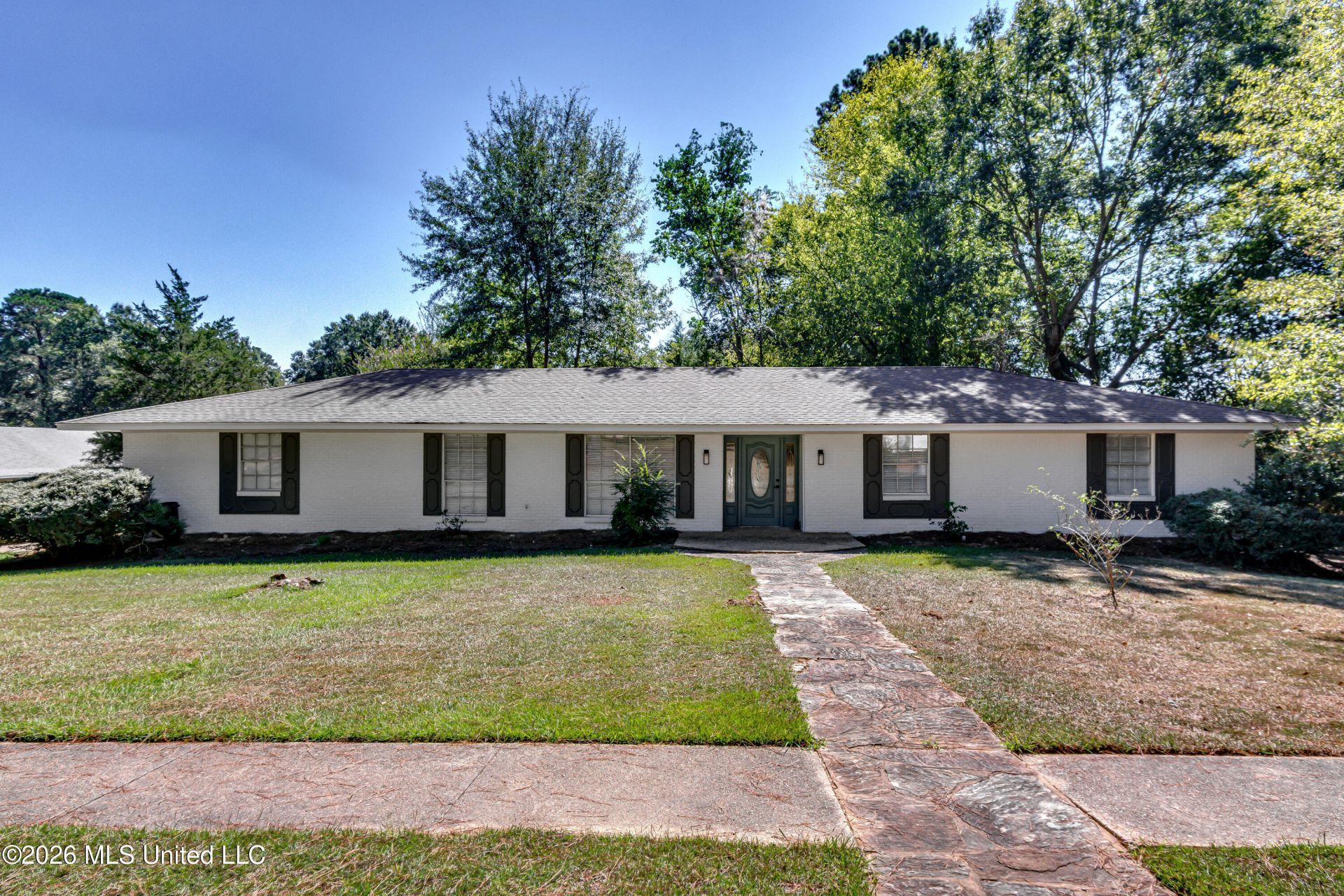 202 Mcdonald Drive, Clinton, MS 39056 Main Photo