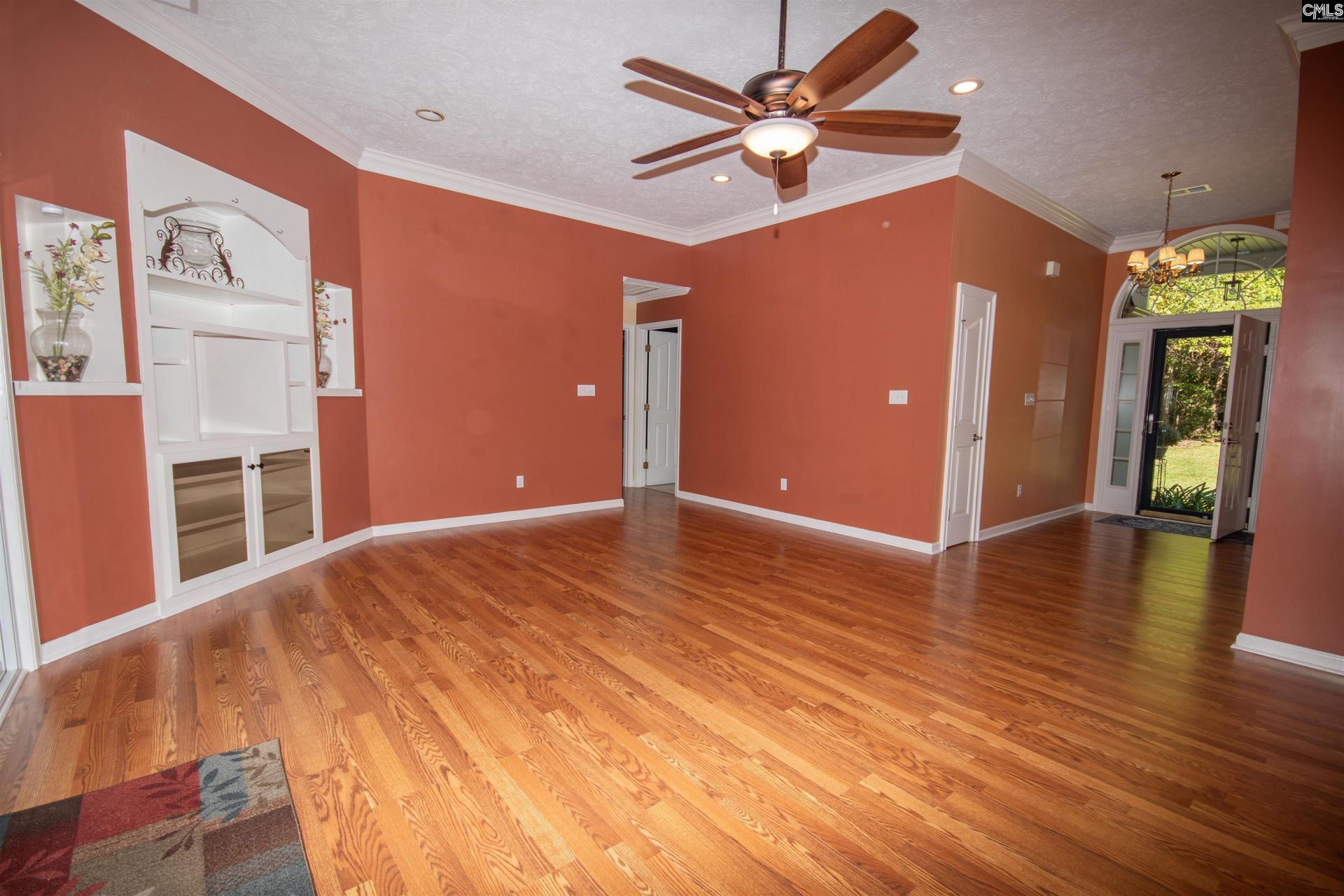 138 Erica Court  Photo 16