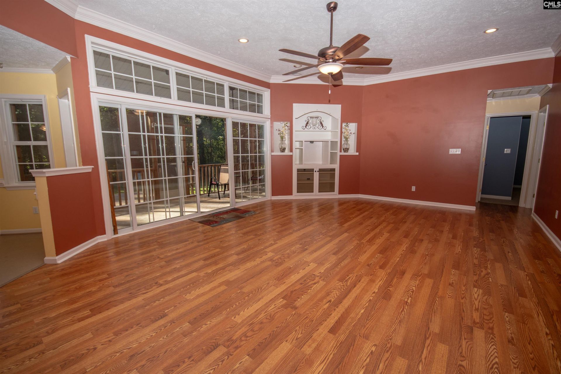 138 Erica Court  Photo 18