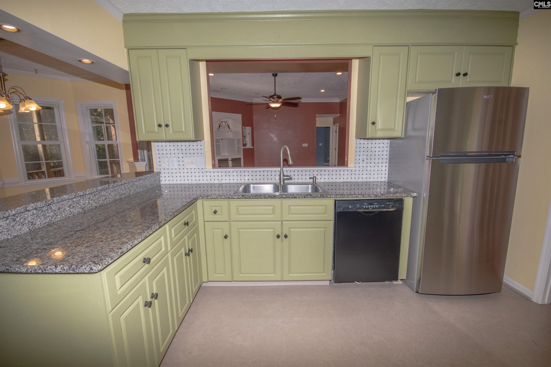138 Erica Court  Photo 22